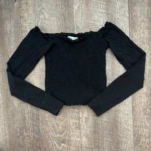 Hollister Smocked Off The Shoulder top - SZ S